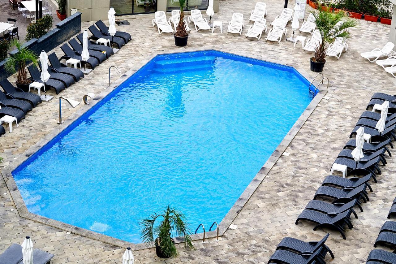 Moon Sea View Apartment - Spa N Pools Resort Mamaia Kültér fotó