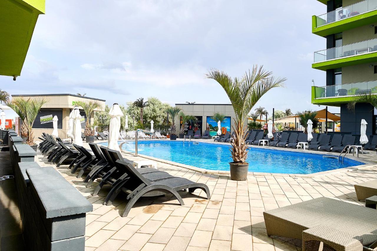 Moon Sea View Apartment - Spa N Pools Resort Mamaia Kültér fotó